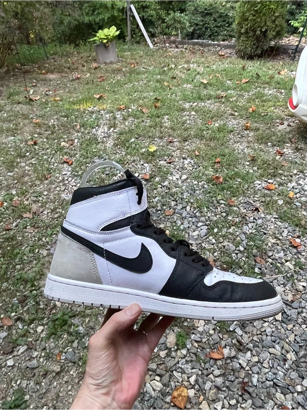 Air Jordan 1 Retro High OG “Stage Haze” size 11